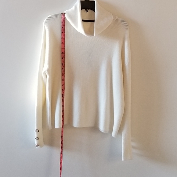 Alice Blue Sweater! - Picture 2 of 8